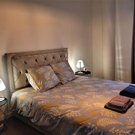 Charm City Center Apt 140M2 & Free Parking Apartment Braga Luaran gambar