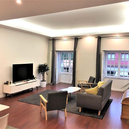 Charm City Center Apt 140M2 & Free Parking Apartment Braga Luaran gambar