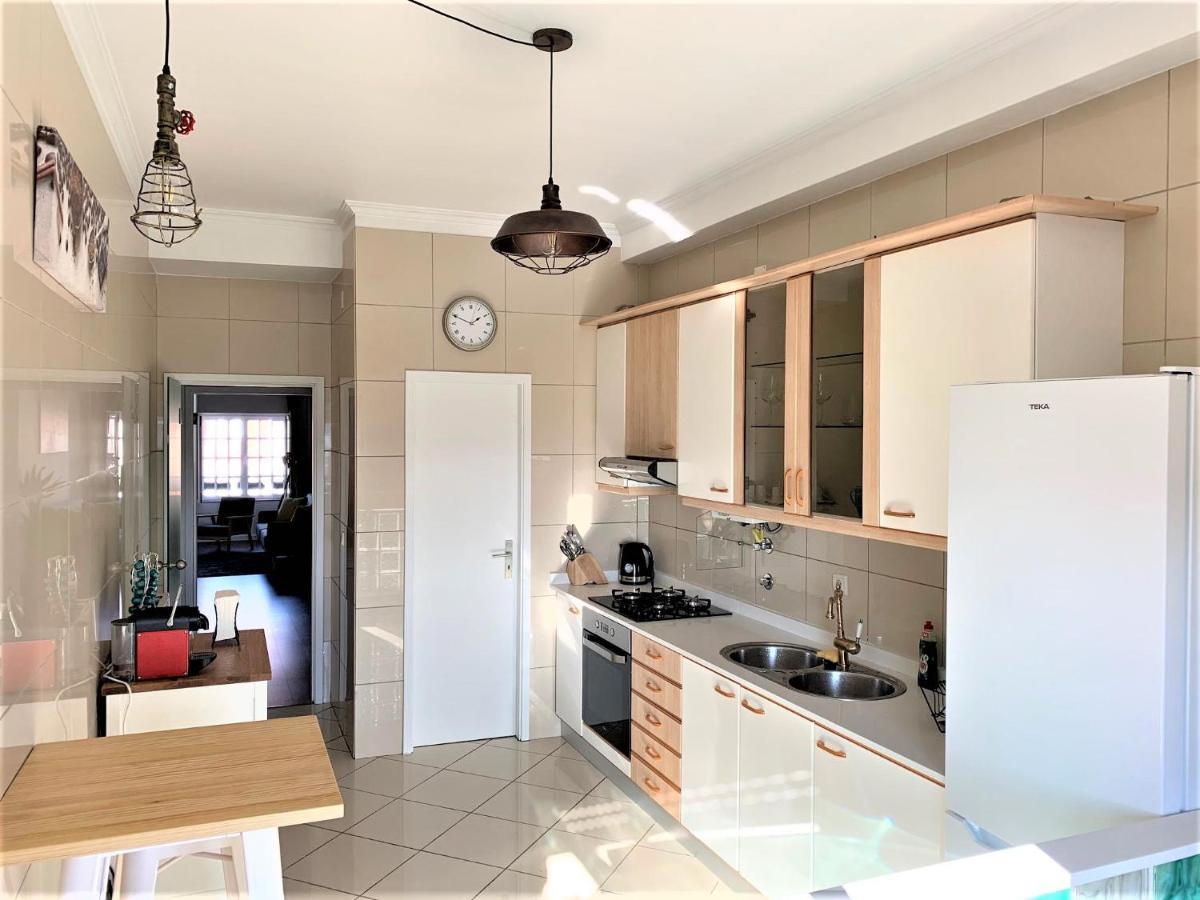 Charm City Center Apt 140M2 & Free Parking Apartment Braga Luaran gambar