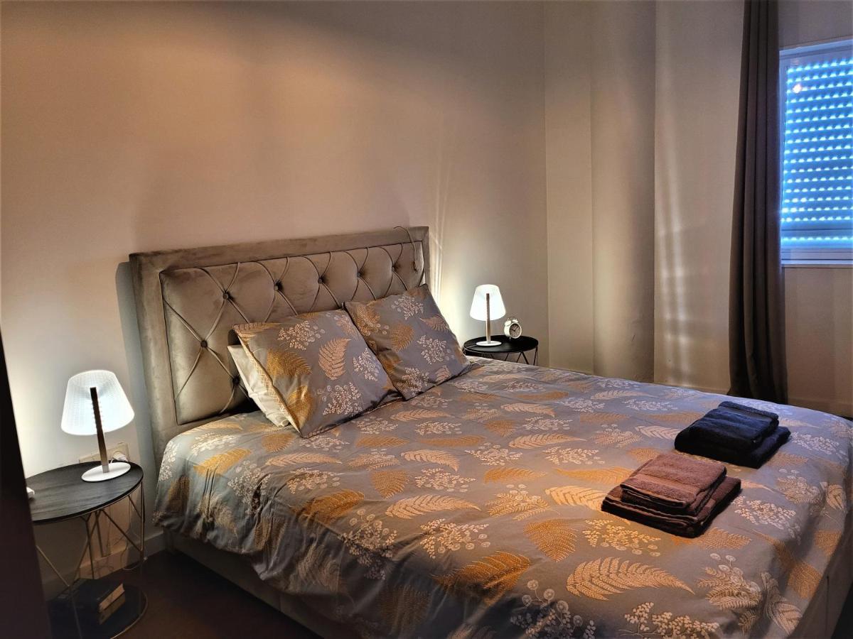 Charm City Center Apt 140M2 & Free Parking Apartment Braga Luaran gambar